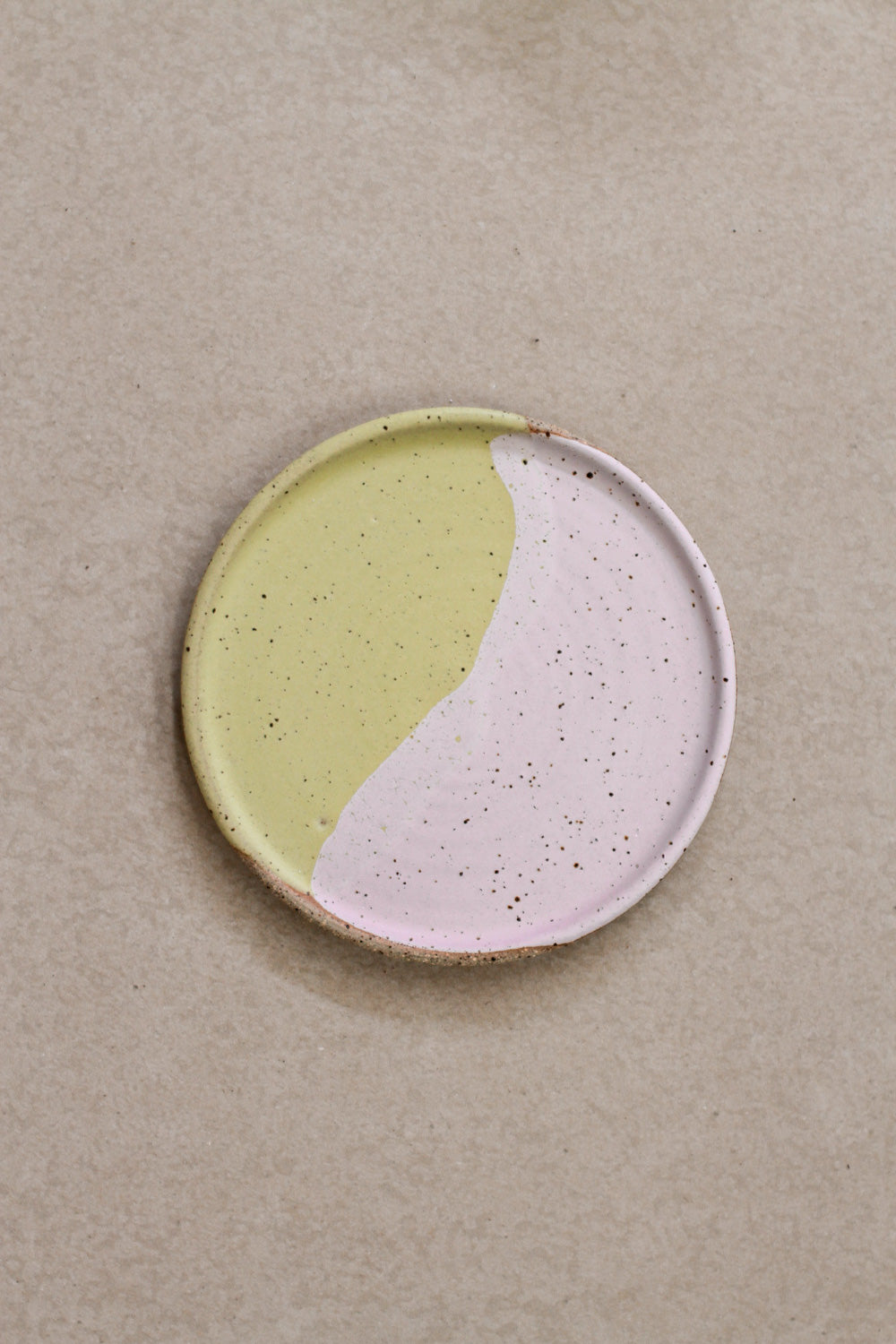 Snack plate - banana & dusty pink